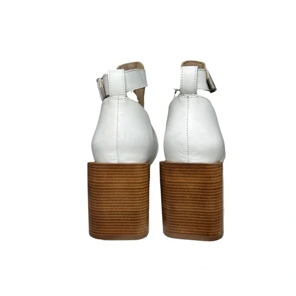 🌻NEW NWOT Free People Brady White Leather Buckle Booties Size 10 - Picture 4 of 12